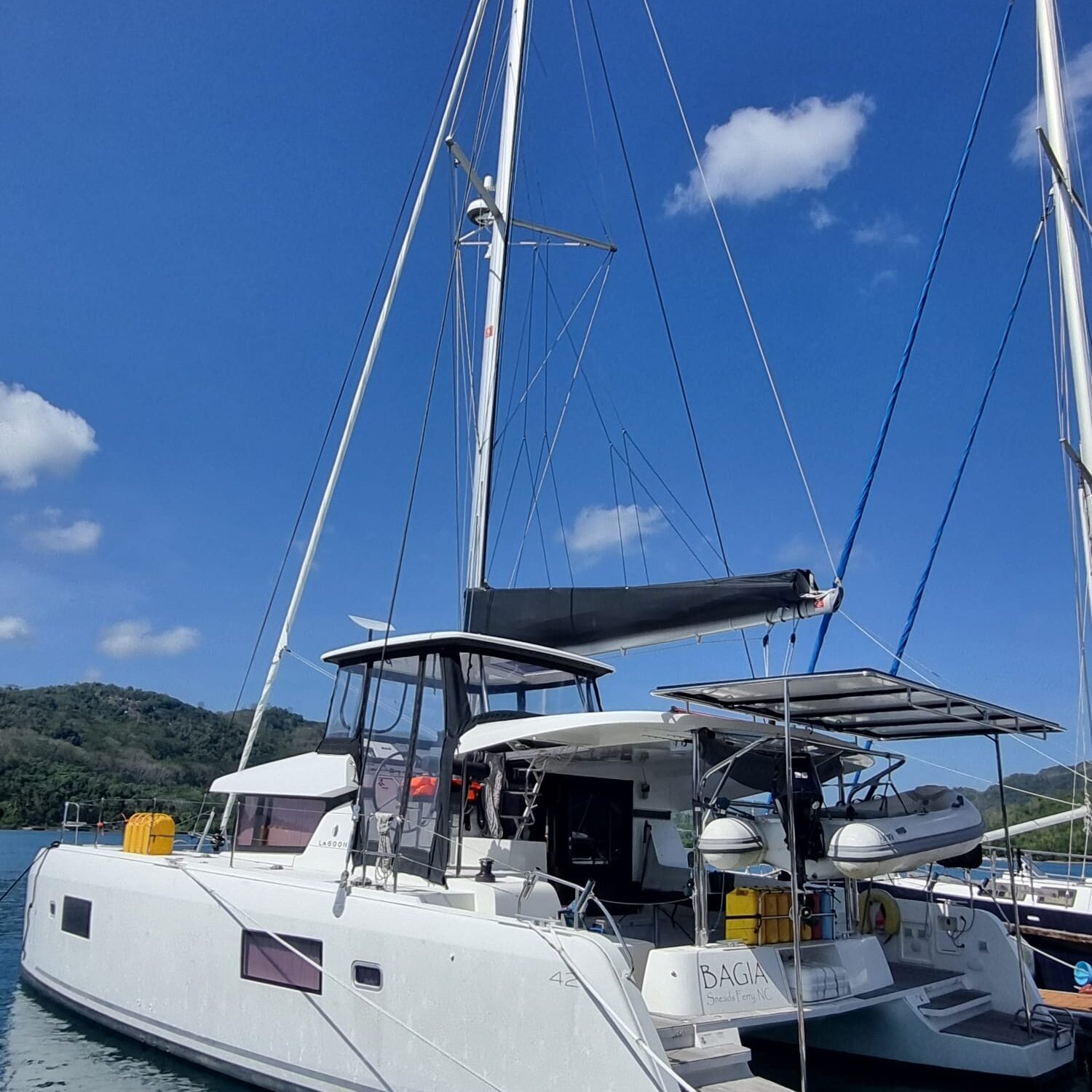 white lagoon 42 on the dock in marina del ray lombok